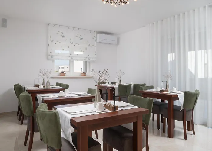 فندق مبيت وإفطار Perla